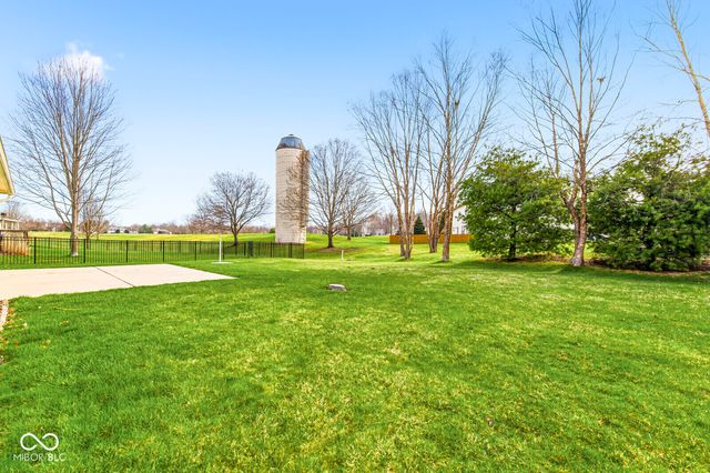 18744 Round Lake Road, Noblesville, IN 46060