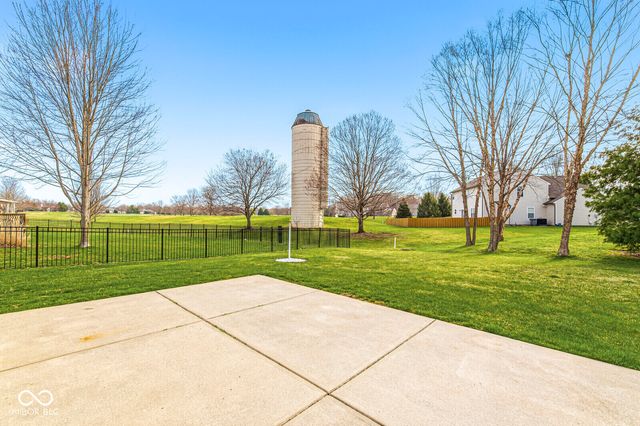 18744 Round Lake Road, Noblesville, IN 46060