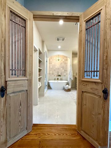 287 Kenwood Ave, Baton Rouge, LA 70806