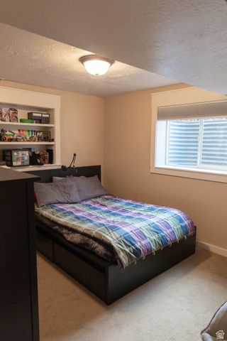 218 E GOLDEN WILLOW CIR, Sandy, UT 84070