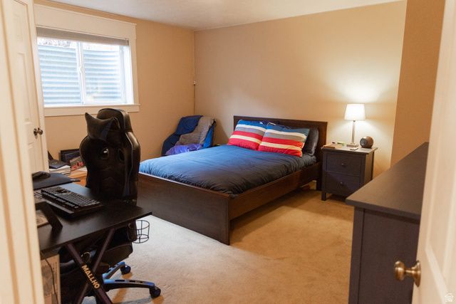 218 E GOLDEN WILLOW CIR, Sandy, UT 84070