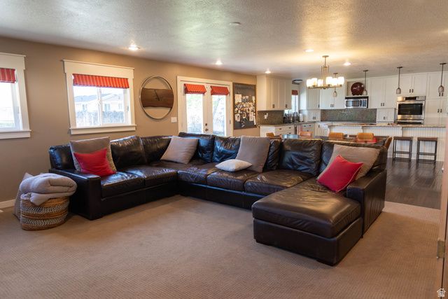 218 E GOLDEN WILLOW CIR, Sandy, UT 84070