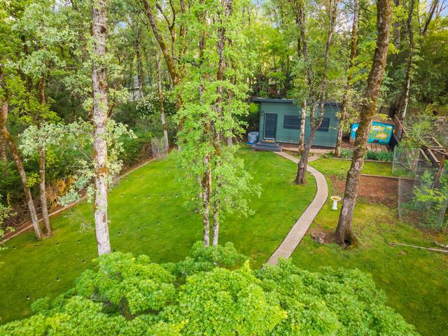 23218 Broadmoor Ct, Auburn, CA 95602