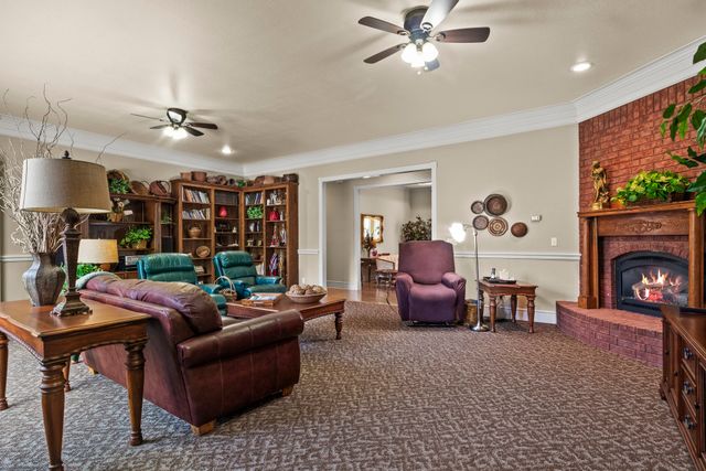903 Deer Trail Ln, Mt Pleasant, TX 75455