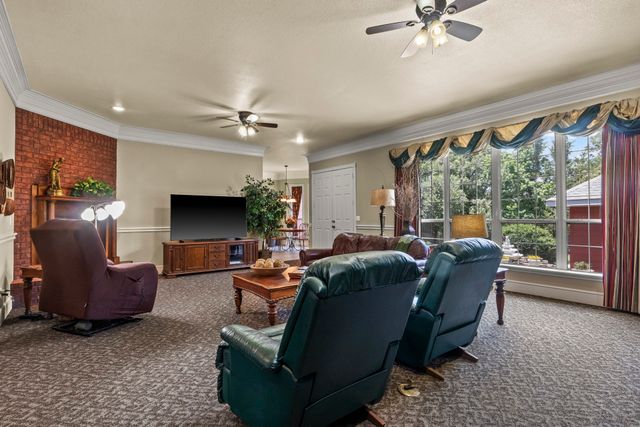 903 Deer Trail Ln, Mt Pleasant, TX 75455