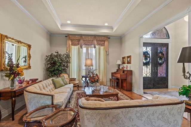 903 Deer Trail Ln, Mt Pleasant, TX 75455