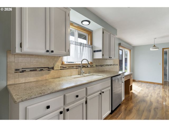 4280 PULLMAN Ave Se, Salem, OR 97302