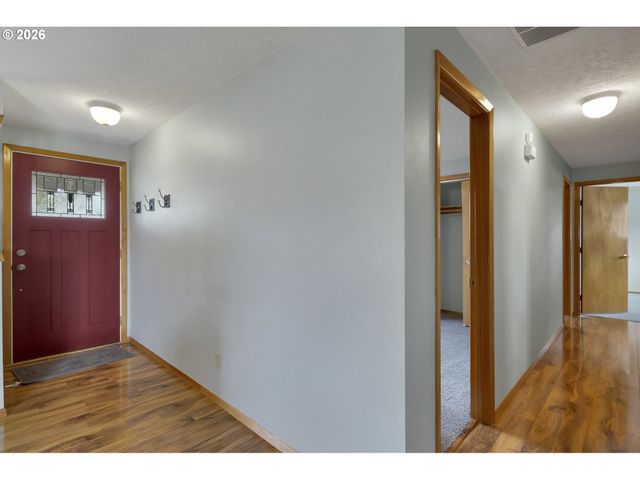 4280 PULLMAN Ave Se, Salem, OR 97302