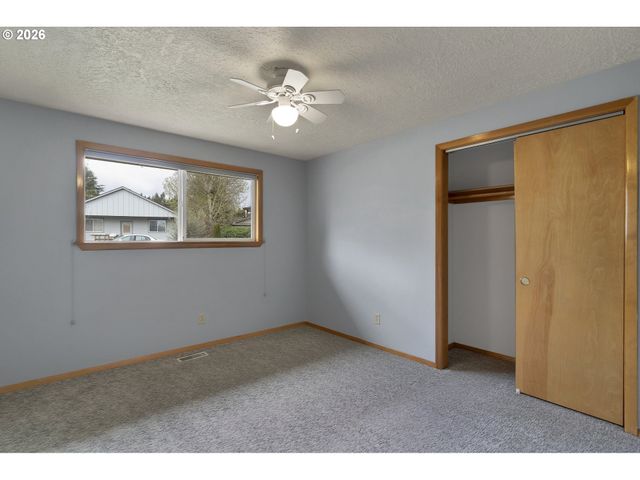 4280 PULLMAN Ave Se, Salem, OR 97302