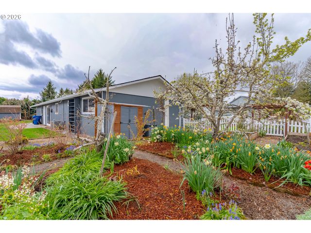 4280 PULLMAN Ave Se, Salem, OR 97302