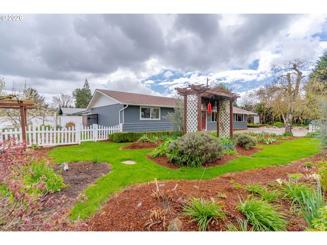 4280 PULLMAN Ave Se, Salem, OR 97302