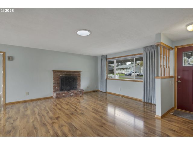 4280 PULLMAN Ave Se, Salem, OR 97302