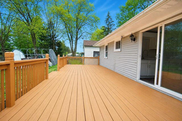 201 Meadow Drive, Augusta Vllg, MI 49012