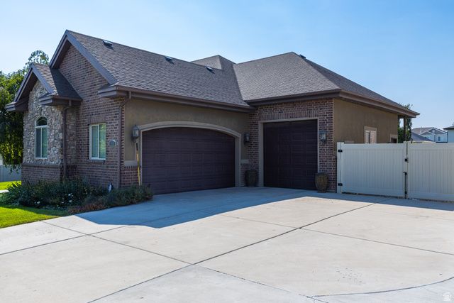 1685 W PRAIRIE HILL DR, Bluffdale, UT 84065