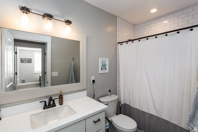 1685 W PRAIRIE HILL DR, Bluffdale, UT 84065