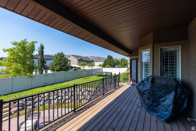 1685 W PRAIRIE HILL DR, Bluffdale, UT 84065
