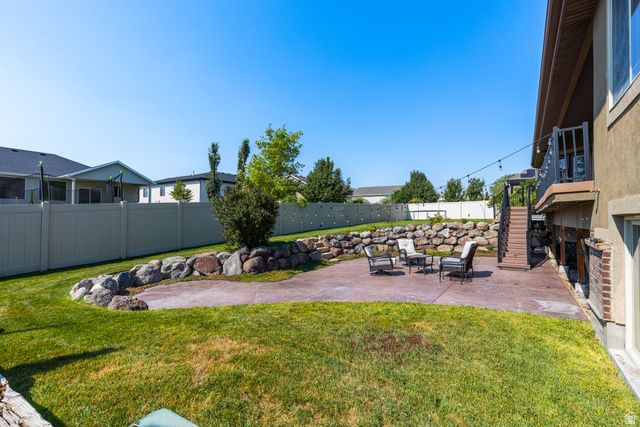 1685 W PRAIRIE HILL DR, Bluffdale, UT 84065
