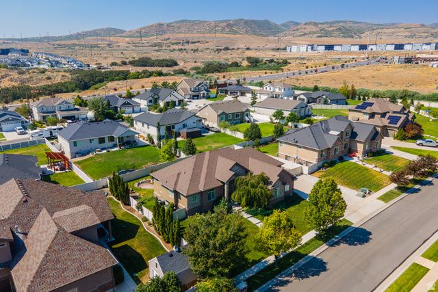1685 W PRAIRIE HILL DR, Bluffdale, UT 84065