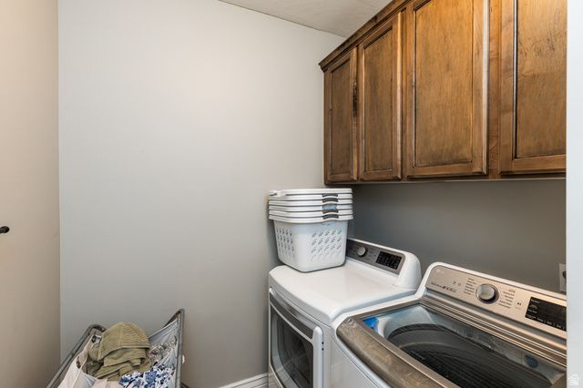 1685 W PRAIRIE HILL DR, Bluffdale, UT 84065
