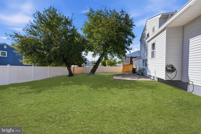 538 CASSINGHAM RD, Fairless Hills, PA 19030