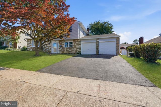 538 CASSINGHAM RD, Fairless Hills, PA 19030