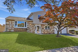 538 CASSINGHAM RD, Fairless Hills, PA 19030