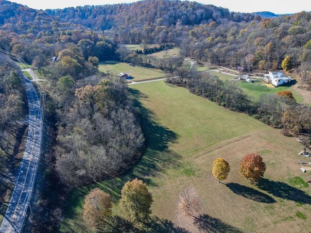 6775 Arno Allisona Rd, College Grove, TN 37046