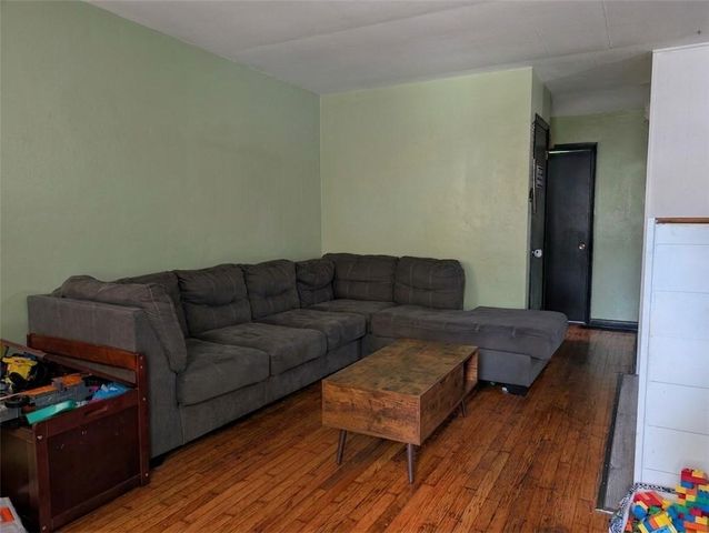 133 S FULLER Street, Independence, MO 64050