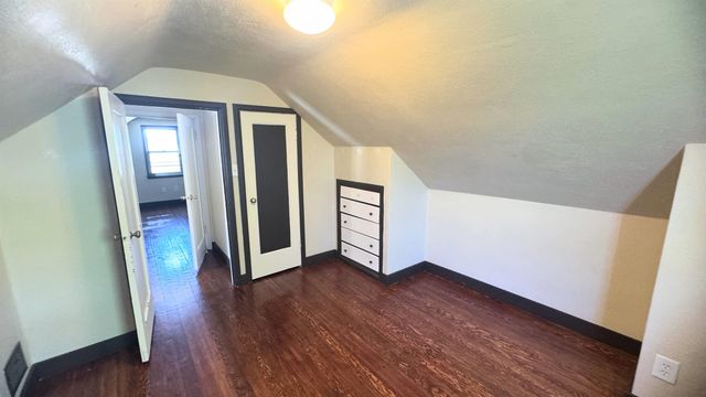 908 Park St SW, Minot, ND 58701
