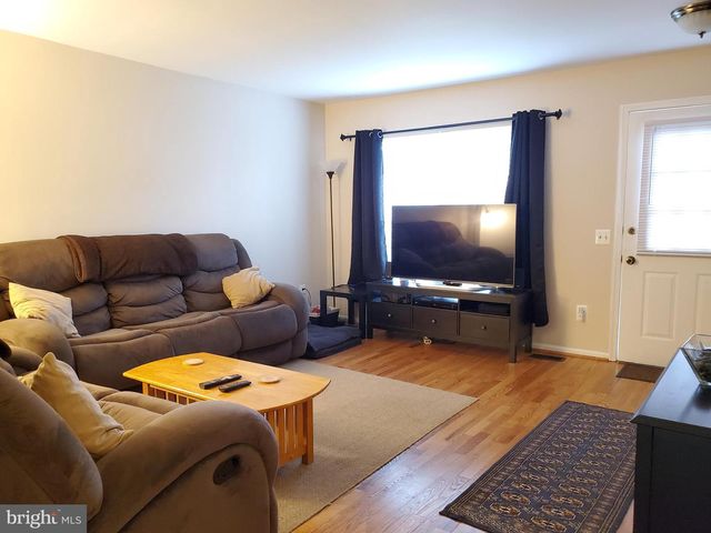 14721 BASINGSTOKE LOOP, Centreville, VA 20120