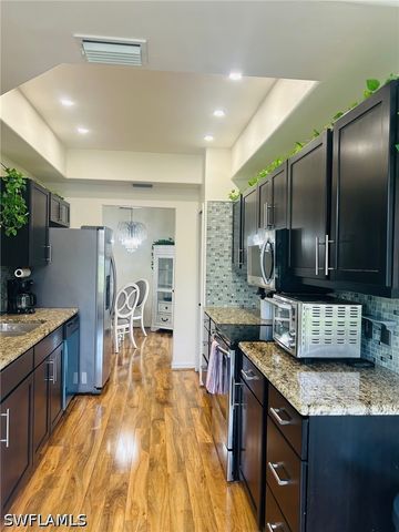 1280 Henley ST 1607, Naples, FL 34105