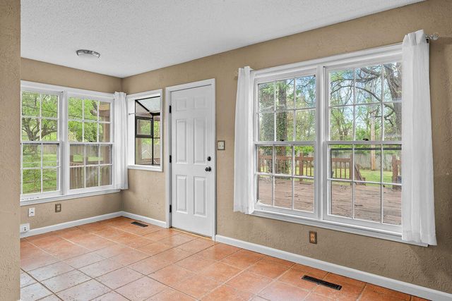 3741 E Sugar Hill Street, Springfield, MO 65809