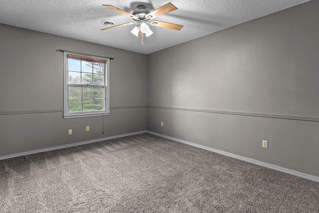 3741 E Sugar Hill Street, Springfield, MO 65809