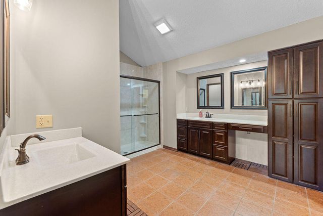 3741 E Sugar Hill Street, Springfield, MO 65809