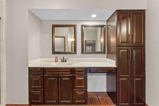 3741 E Sugar Hill Street, Springfield, MO 65809