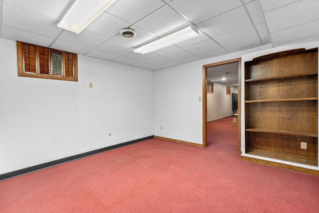 3741 E Sugar Hill Street, Springfield, MO 65809