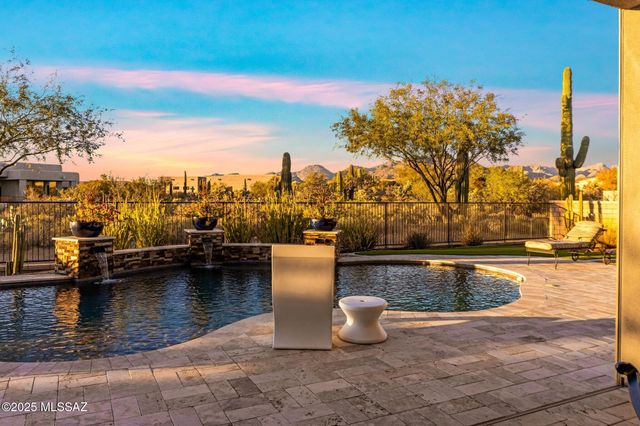 12265 N Durham Wash Drive, Marana, AZ 85658