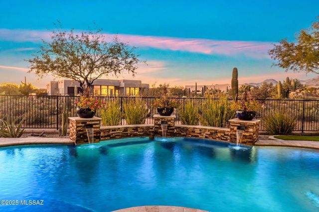 12265 N Durham Wash Drive, Marana, AZ 85658