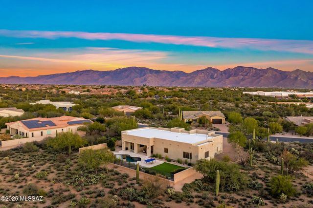 12265 N Durham Wash Drive, Marana, AZ 85658