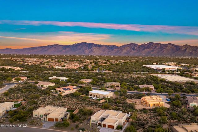 12265 N Durham Wash Drive, Marana, AZ 85658