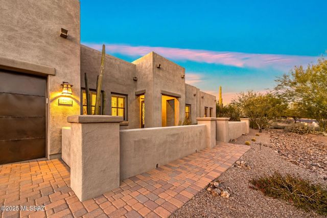 12265 N Durham Wash Drive, Marana, AZ 85658