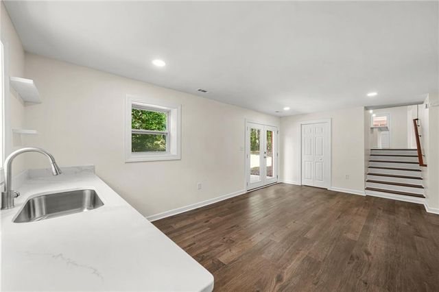 4461 Yates Road, College Park, GA 30337
