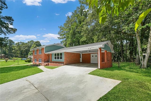 4461 Yates Road, College Park, GA 30337