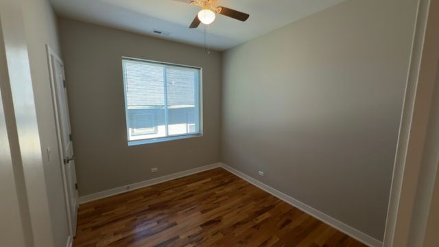 22 N Parkside Avenue 2, Chicago, IL 60644