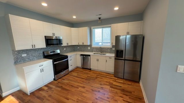22 N Parkside Avenue 2, Chicago, IL 60644