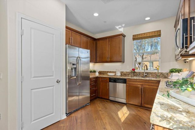 3595 Glen Ave, Carlsbad, CA 92010