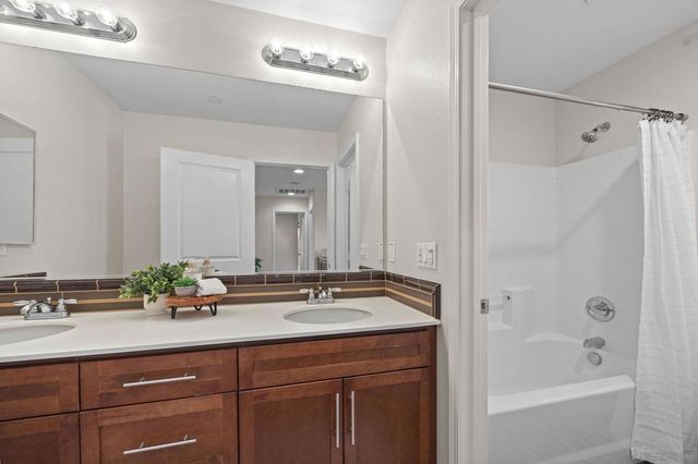 3595 Glen Ave, Carlsbad, CA 92010