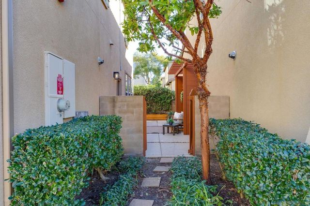 3595 Glen Ave, Carlsbad, CA 92010