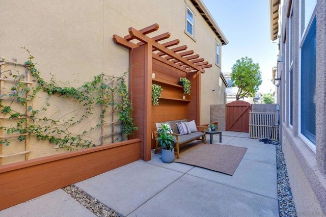 3595 Glen Ave, Carlsbad, CA 92010