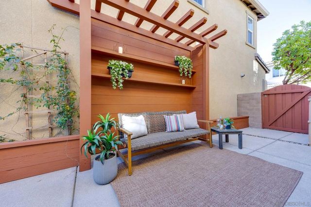 3595 Glen Ave, Carlsbad, CA 92010